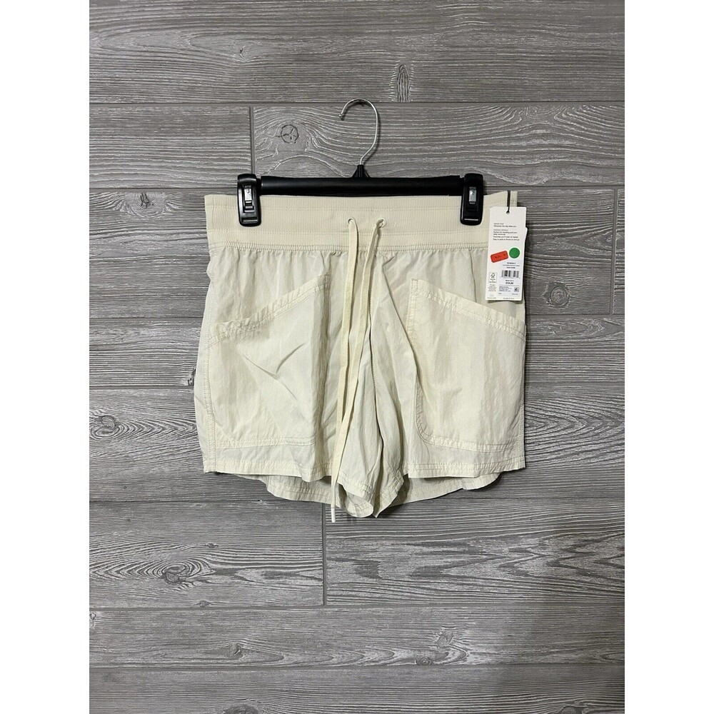 Calia Shorts Small S Carrie Underwood Midrise Pintuck Lightweight NEW